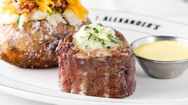 J. Alexander’s will make its Arizona debut in Chandler