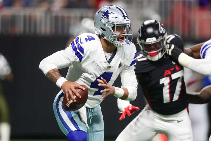 DFS Showdown Breakdown Cowboys vs. Eagles