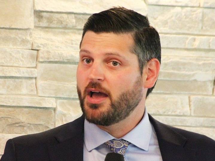 Sarnia-Lambton economic partnership holding business summit