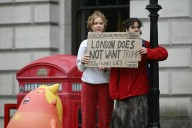 Millas de manifestantes en Londres contra la visita de Trump