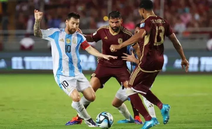 Eliminatorias Sudamericanas: Argentina goleó 3-0 a Venezuela en la despedida de Messi en el país