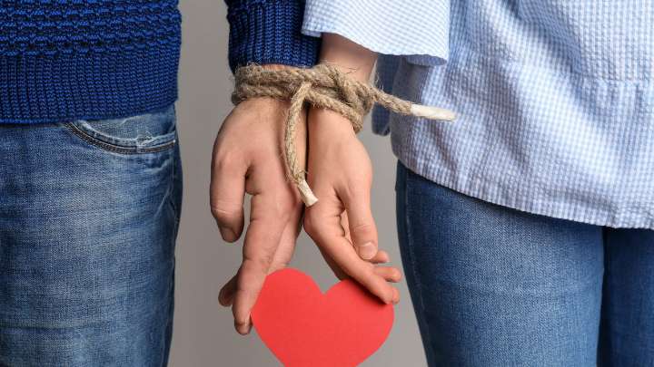 Mónica Branni, psicóloga: "¿Es amor o es dependencia emocional?"
