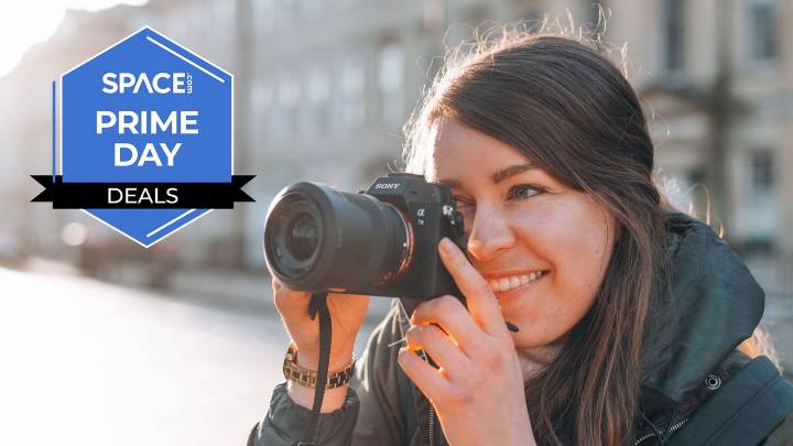Sony A7 III now $400 off in this limited-time deal — be ready to capture October's full moon
