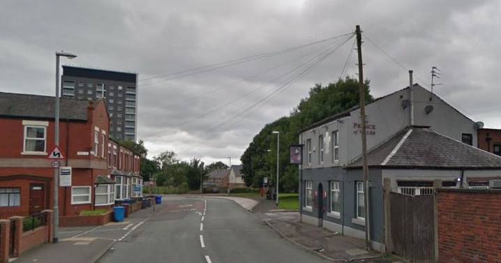 Group of men 'fight with weapons' in horror street brawl