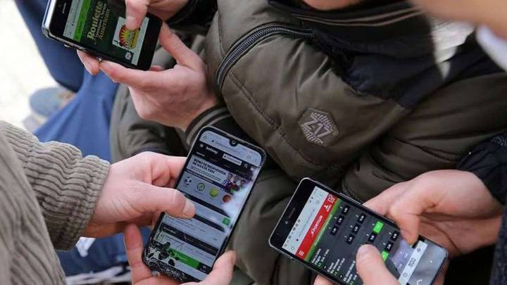 Juego online y apuestas ilegales: la historia real de un chico que atravesó ese infierno