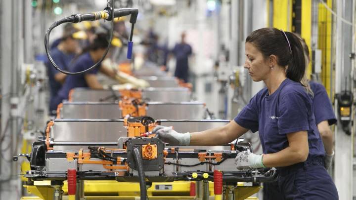 El uso de la capacidad instalada en la industria volvió a caer: 58,2%
