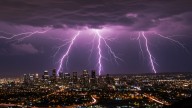 Hay alerta amarilla por tormentas y vientos en 6 provincias para este viernes