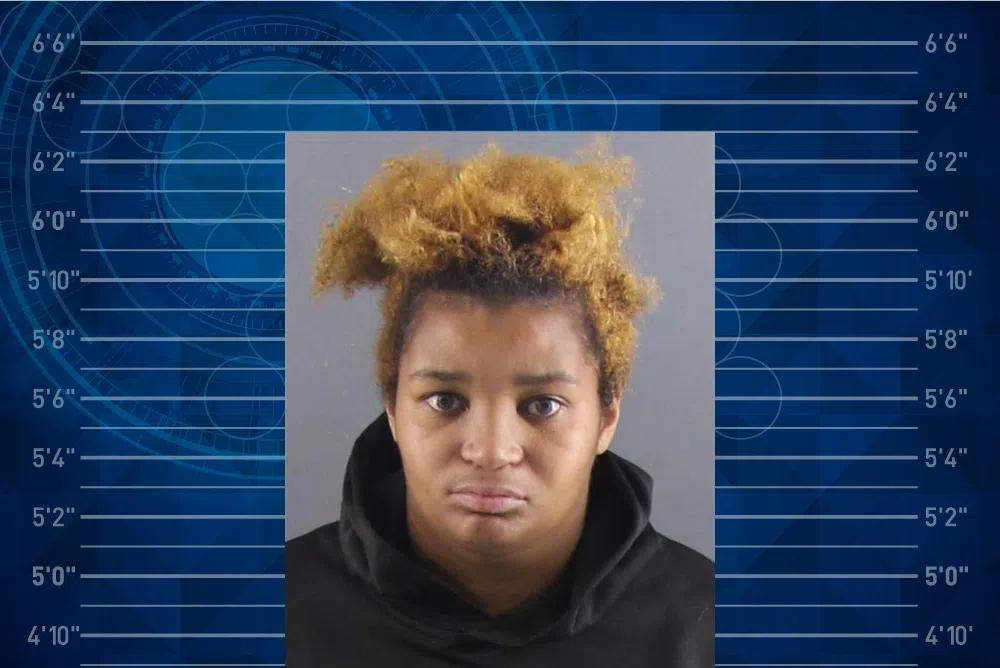 Woman released after allegedly stabbing her boyfriend in Peoria