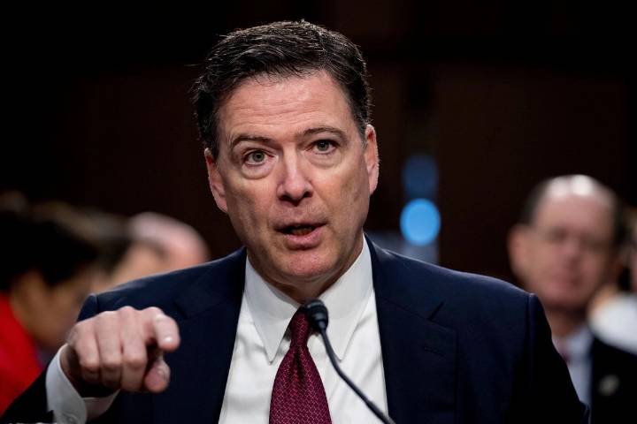Acusan a ex director del FBI de declaración falsa y obstrucción de la ley