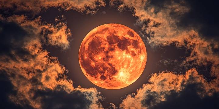 Calendario astronómico de Octubre: Superluna de la Cosecha y otros fenómenos que puedes apreciar este mes