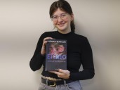 Joana Marcús: de la “rarita de la clase” a referente de la literatura juvenil en español