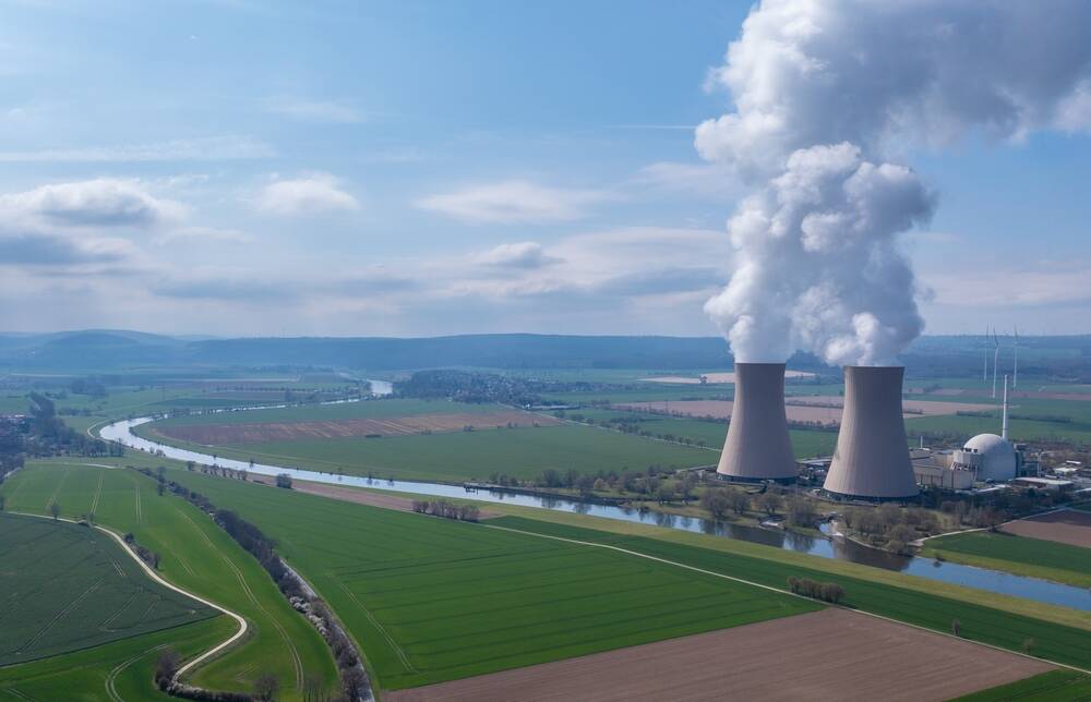 French datacenter biz signs 12-year nuclear pact with EDF • The Register