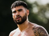 Video. Quién es el futbolista que fue visto junto a Evangelina Anderson en un shopping