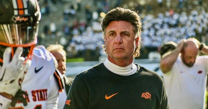 Oklahoma State fires coach Mike Gundy