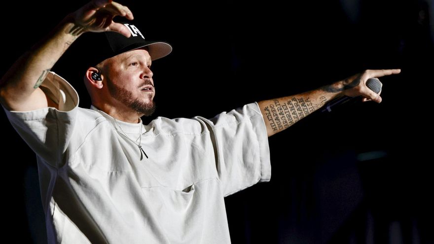 Residente alza la voz contra el “genocidio” en Gaza junto a miles de mexicanos