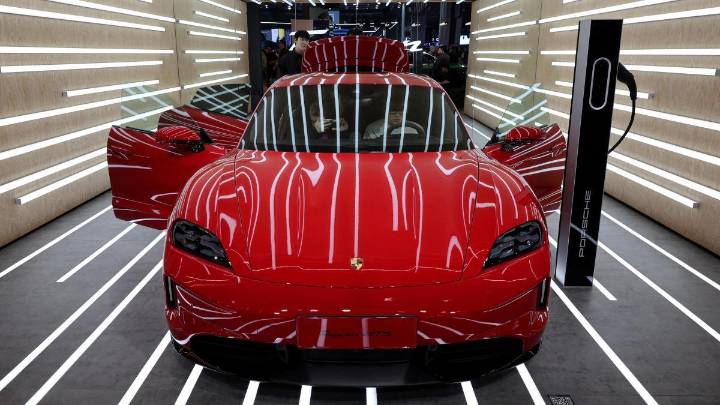El valor de las ventas de coches de la UE a EE.UU. se contrae el 14% por los aranceles
