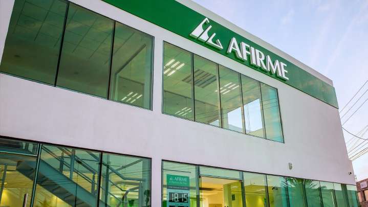 FGR recibe en extradición a ejecutivo de Grupo Financiero Afirme