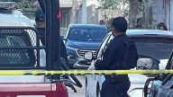 Balean a joven mujer y su pequeña hija a las puertas de su hogar en Tehuacán