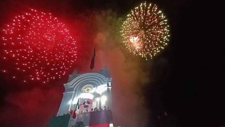 Celebran el Grito de Independencia en Escuinapa