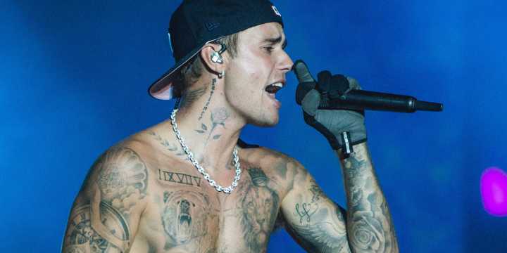 Justin Bieber Announces ‘Swag II’ Album, Surprise Dropping at Midnight! 