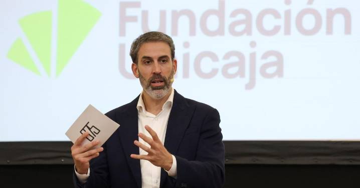 Berni Rodríguez: "La gente del básket está alucinada con lo que pasó en el Unicaja"