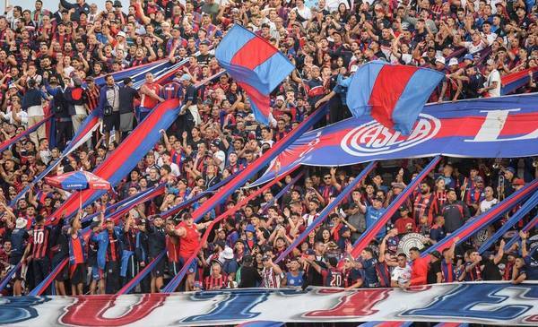 Escándalo en San Lorenzo: le negaron el ingreso al club a un funcionario clave de Milei