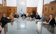 Tras el apoyo de Estados Unidos, el Gobierno reflota el Consejo de Mayo