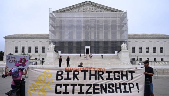 Trump urges Supreme Court to review birthright citizenship restrictions