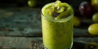 Cómo preparar un jugo de kiwi con proteína para ganar masa muscular y volverse más fuerte