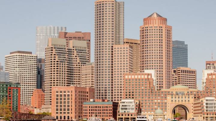 Boston board approves zoning for taller towers downtown