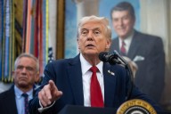 Trump dice que el Gobierno Federal cerrará “probablemente” a partir del miércoles