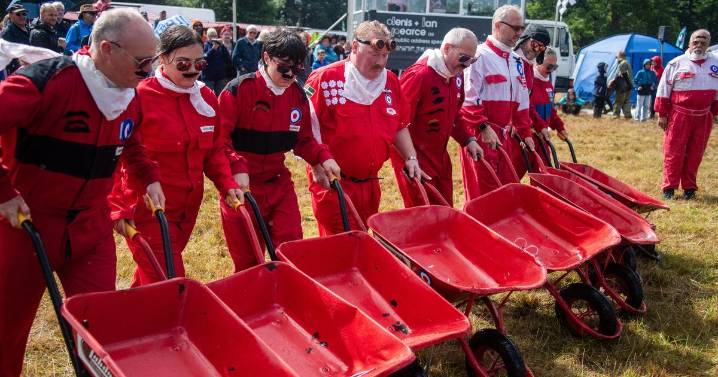 Crowds flock to Uffculme Show