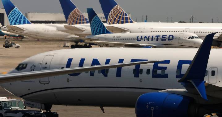 United Airlines Grounds All Flights Again Over Technological Concerns