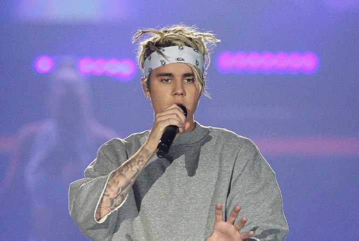 It’s official: Justin Bieber is about to drop ‘Swag II’