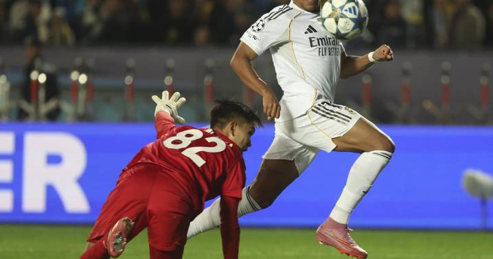 Mbappé brilla en Asia: tres goles del francés sellan la victoria del Real Madrid ante el Kairat