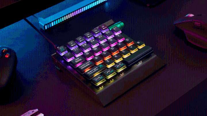 Keychron's new one-handed gaming keypad is nice, but not $160 nice