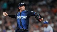 Tigers lose pitcher to IL as outfielder returns to lineup