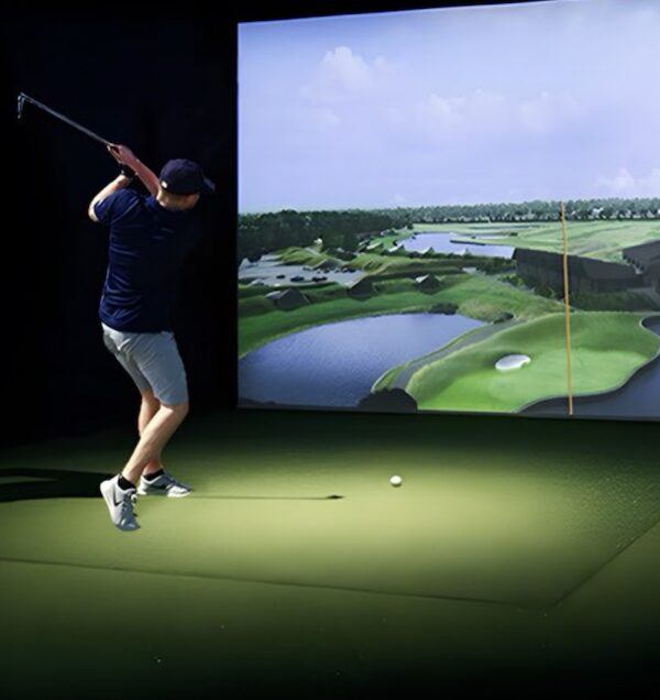 Tee It Up: Monday Night Golf League Swings Back at Broadway Golf This Fall