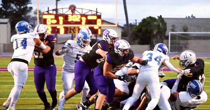 High school football scores