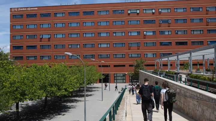 El Consell aprueba la nueva financiación de las universidades tras 15 años bloqueada