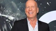 Bruce Willis pasea por Los Ángeles mientras enfrenta demencia frontotemporal
