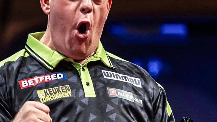 Quién es Van Gerwen: la leyenda de los dardos que se lesionó poniéndose una camiseta o se mete en peleas en locales de kebabs