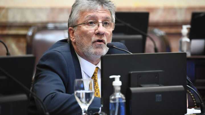 Andrada propone federalizar la conducción del Banco Central