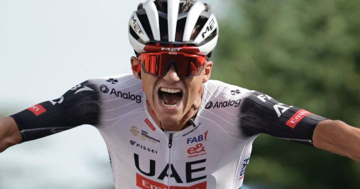 Ciclismo: El mexicano Isaac del Toro empata récord con el UAE Team Emirates