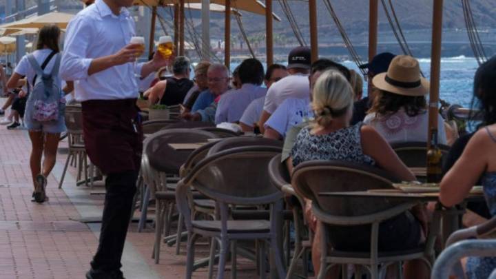 Los trabajadores reincidentes generan la mitad de las bajas en Canarias