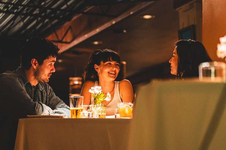LOCAL PRODUCTION: ‘Threesome’ director waxes on rom-coms and filming in Arkansas