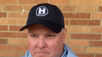 Hudson coach Dave Kurtz discusses Suburban League boys golf tournament
