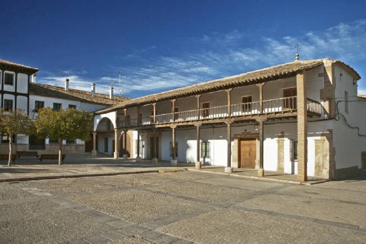 Villanueva de la Jara recibirá 2 millones de euros para rehabilitar la Posada Massó