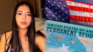 “No pensé que sería simple”: latina logra su green card en menos de 3 meses y sin un abogado migratorio en EE. UU.