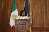 DIF Municipal lleva a estudiantes de la UASLP plática sobre prevención del suicidio